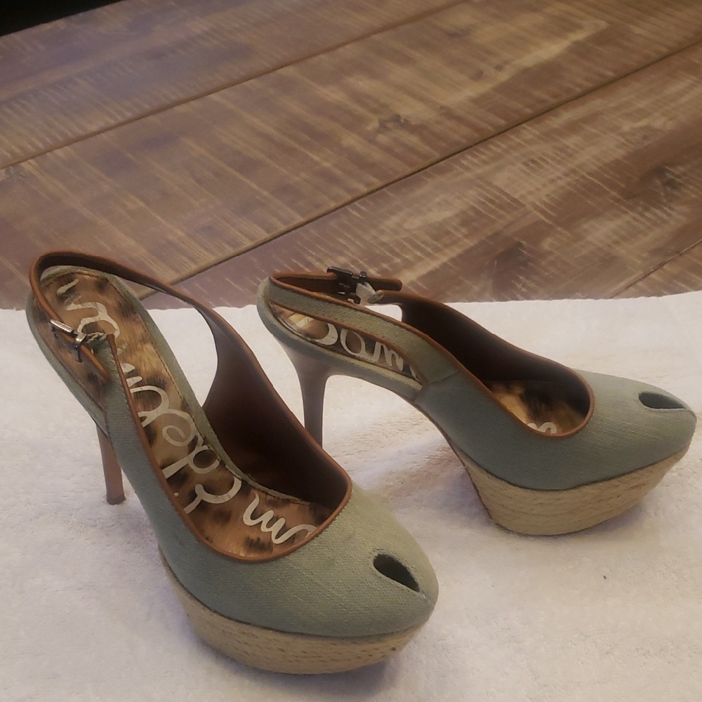 Stylish Women's Peep-Toe Heels